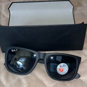 Ray-Ban JUSTIN Matte Black Polarized  Sunglasses